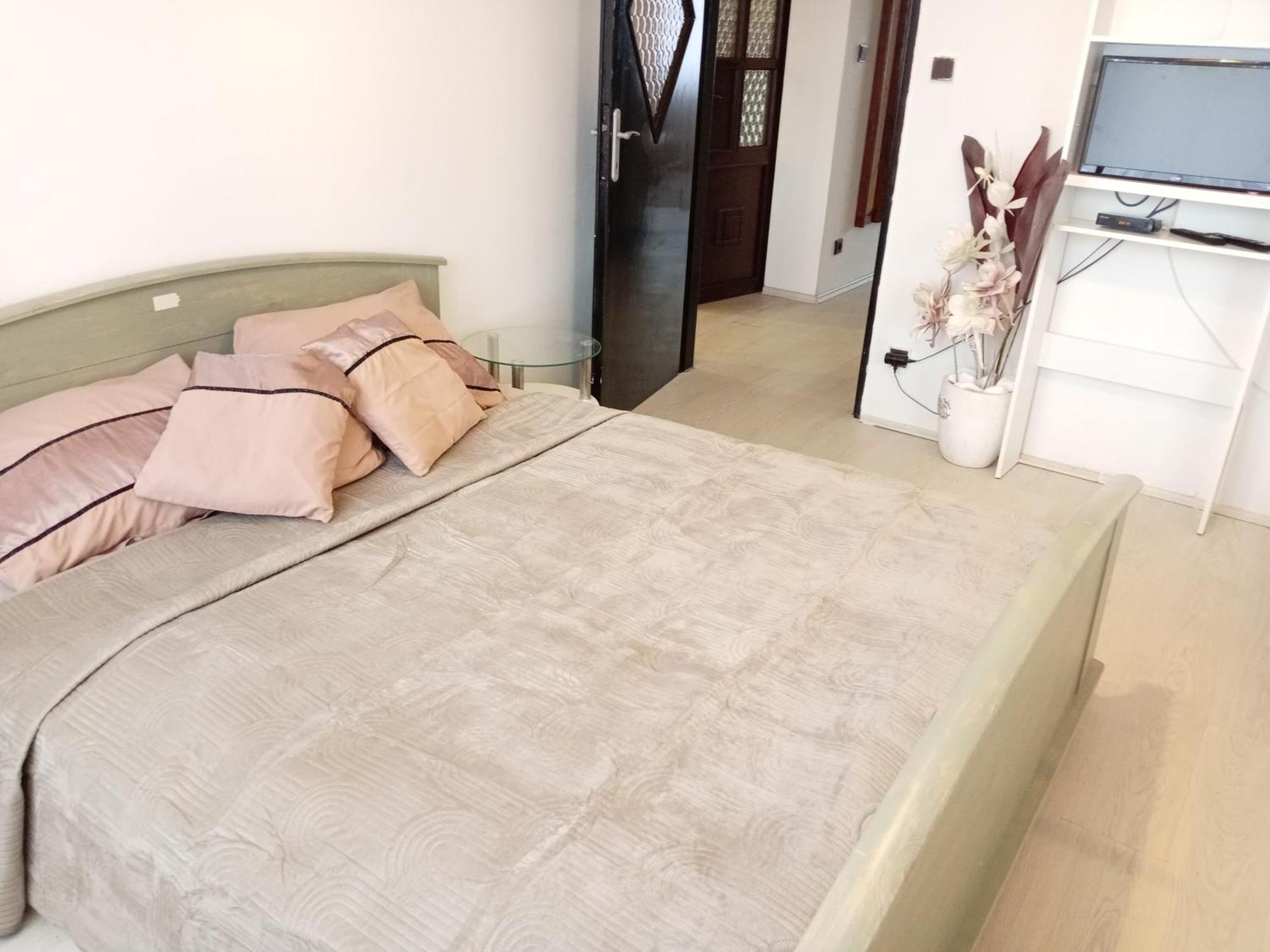 Apartments Alena - קרלובי וארי מראה חיצוני תמונה